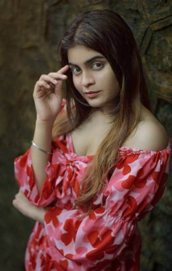 Ritika Das – elegant Rourkela companion in Uzan Bazar for late night conversations, music meets and secret escapes